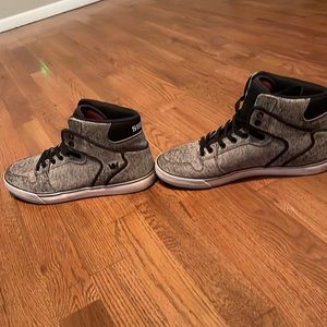 Supra Size 10 gray mid top